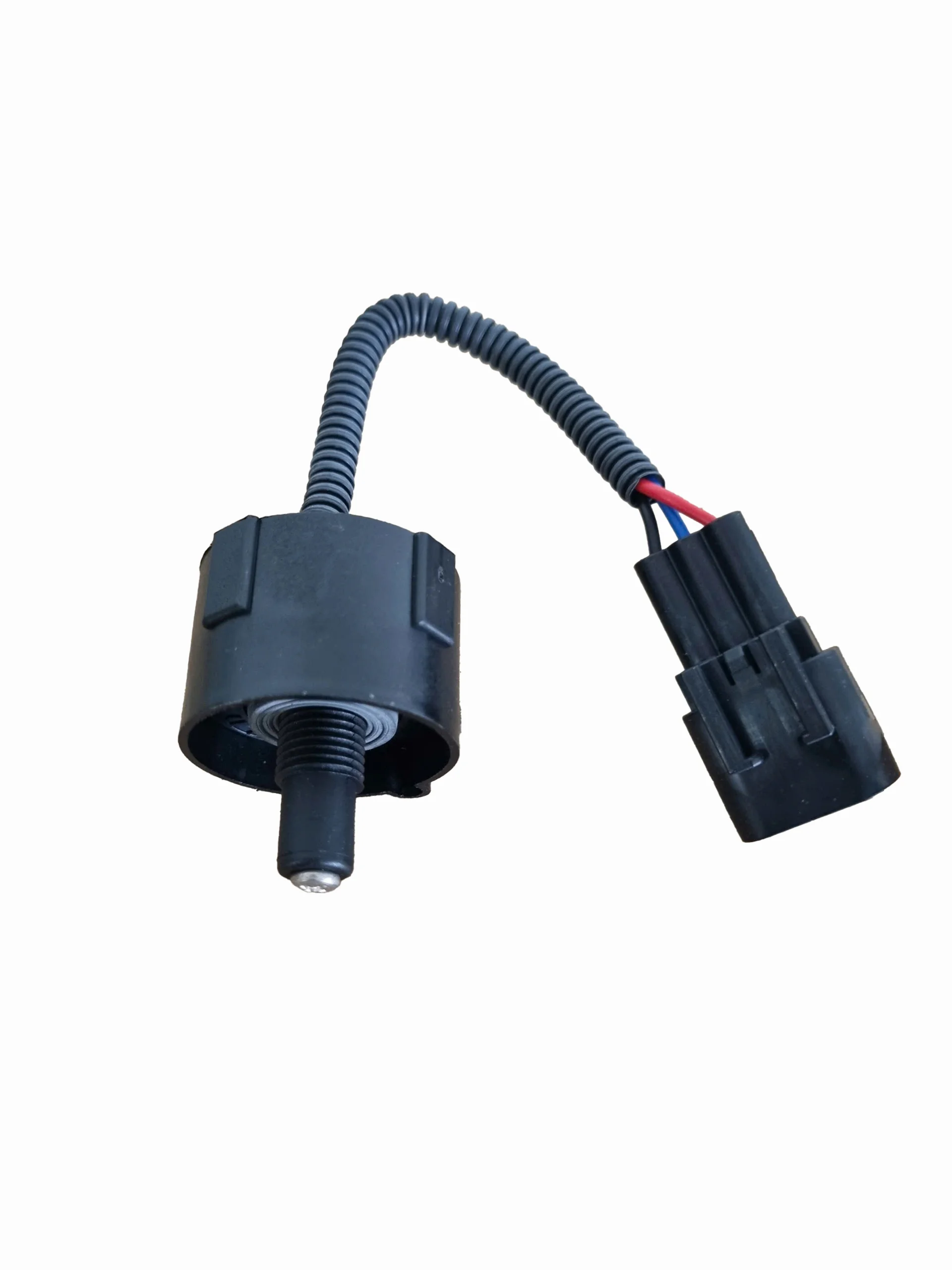 CẢM BIẾN BÁO NƯỚC DƯỚI LỌC DẦU - Xe Tải - FRONTIER-K250 - 2018 - 319214E100
