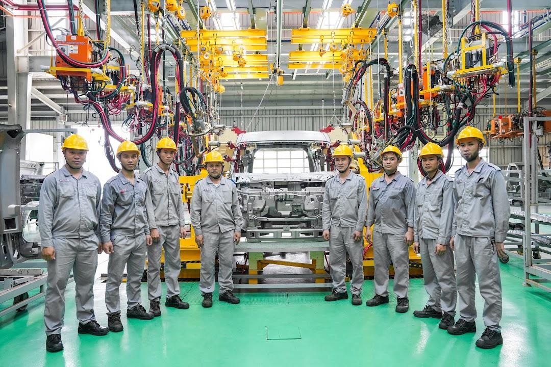 Nhà máy THACO TẢI nghiên cứu chế tạo, lắp đặt dây chuyền hàn chuyên biệt, phục vụ sản xuất dòng xe tải THACO FRONTIER thế hệ mới