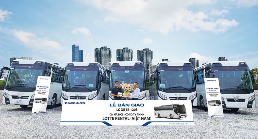 THACO AUTO Tây Nam Hà Nội bàn giao lô 71 xe tải, bus